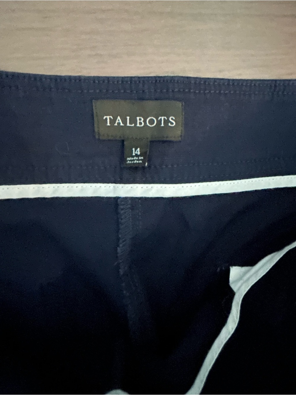Talbots Wide Leg Cropped Pants Size 14 Navy Blue Nautical Gold Buttons Preppy - Picture 8 of 9